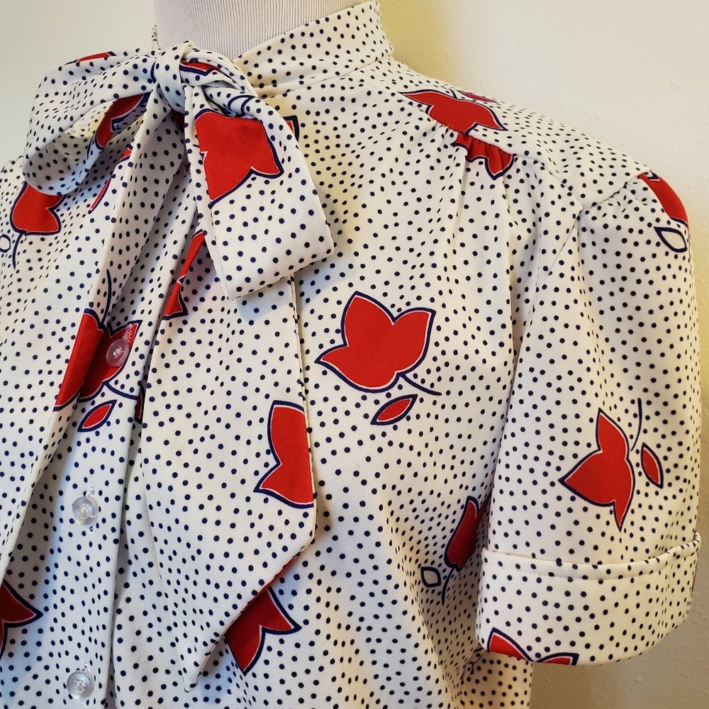 Vintage Blouse - Picture 2 of 5